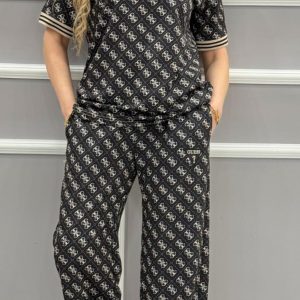 Guess komplet