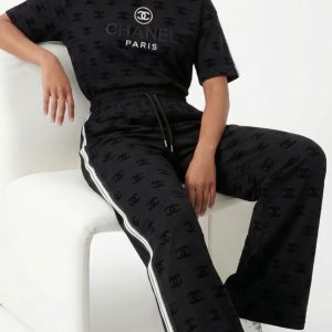 Chanel komplet