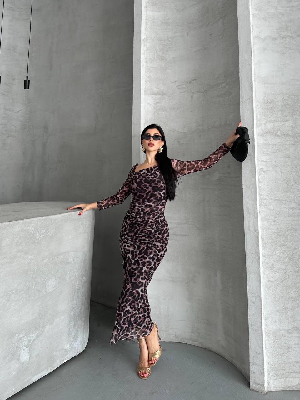 Midi tigrasta haljina