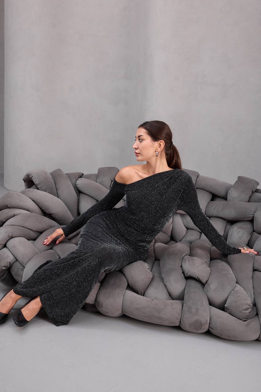 Haljina sa sljokicama