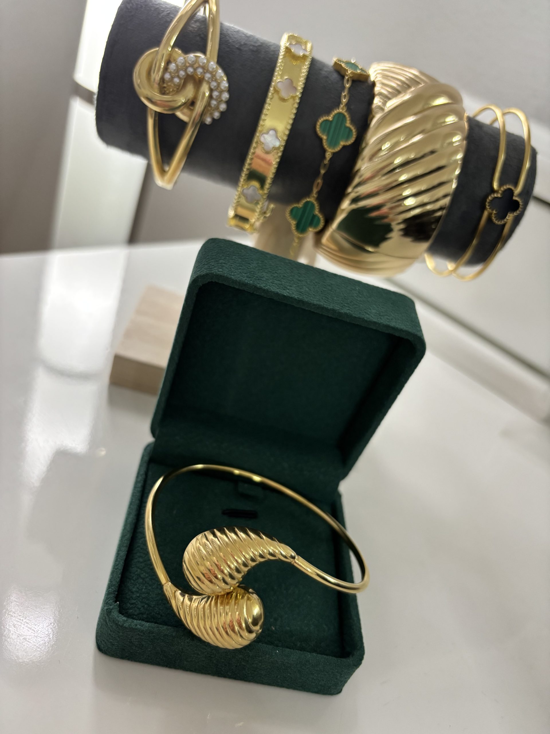 Narukvice od nehrđajućeg čelika