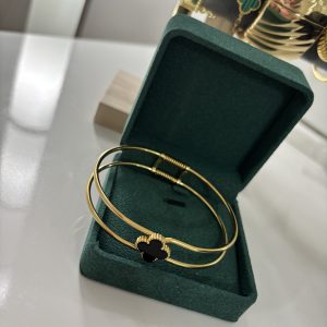 Narukvica od nehrđajućeg čelika