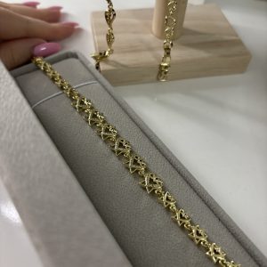 Narukvica od nehrđajućeg čelika